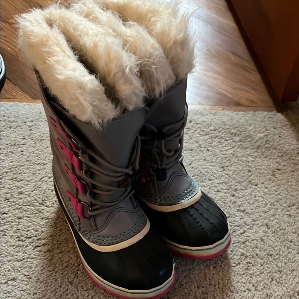 Sorel Gray and Black Rain & Snow Boots with Faux Fur Lining